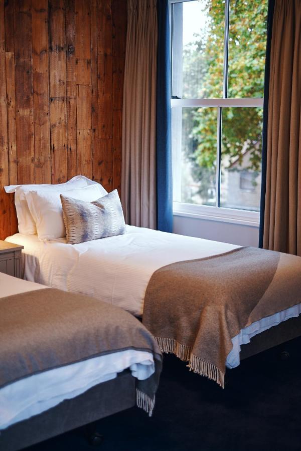 The Brownswood Hotel London Bagian luar foto